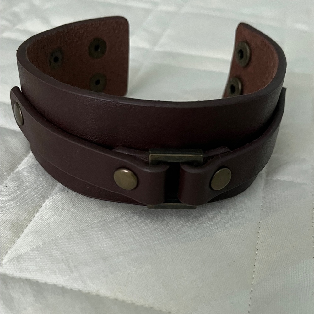 Source Unknown Dark Brown Leather Bracelet